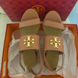 Tory Burch sandles